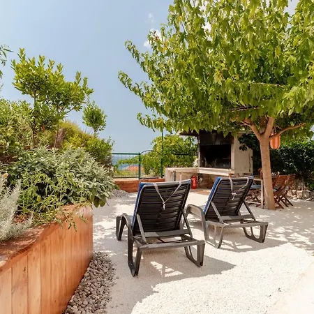 Salvia Apartman Trogir
